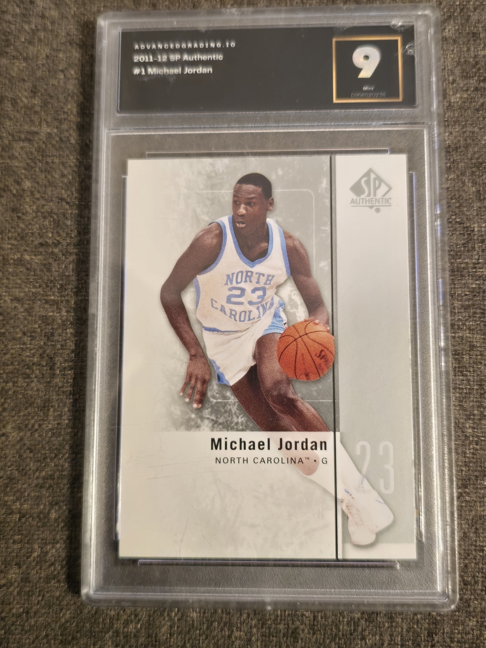 GEM MINT 9 Michael Jordan Trading Card - White, Light Blue, Orange, Black